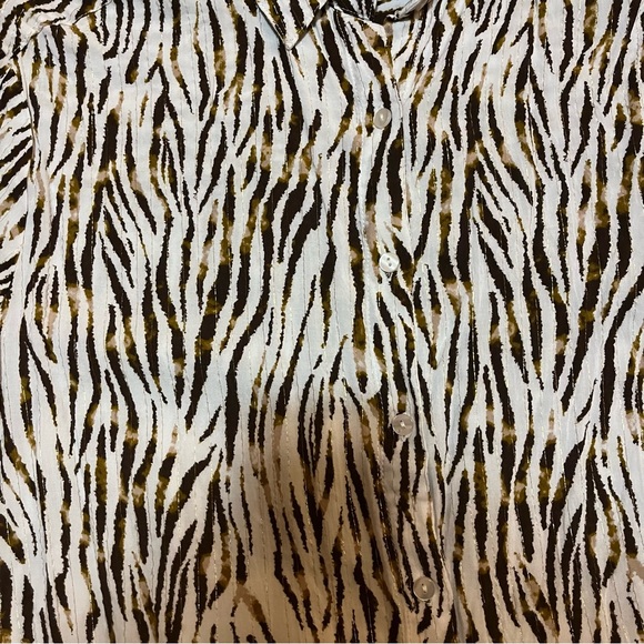 Jane + Delancey blouse - Picture 2 of 4